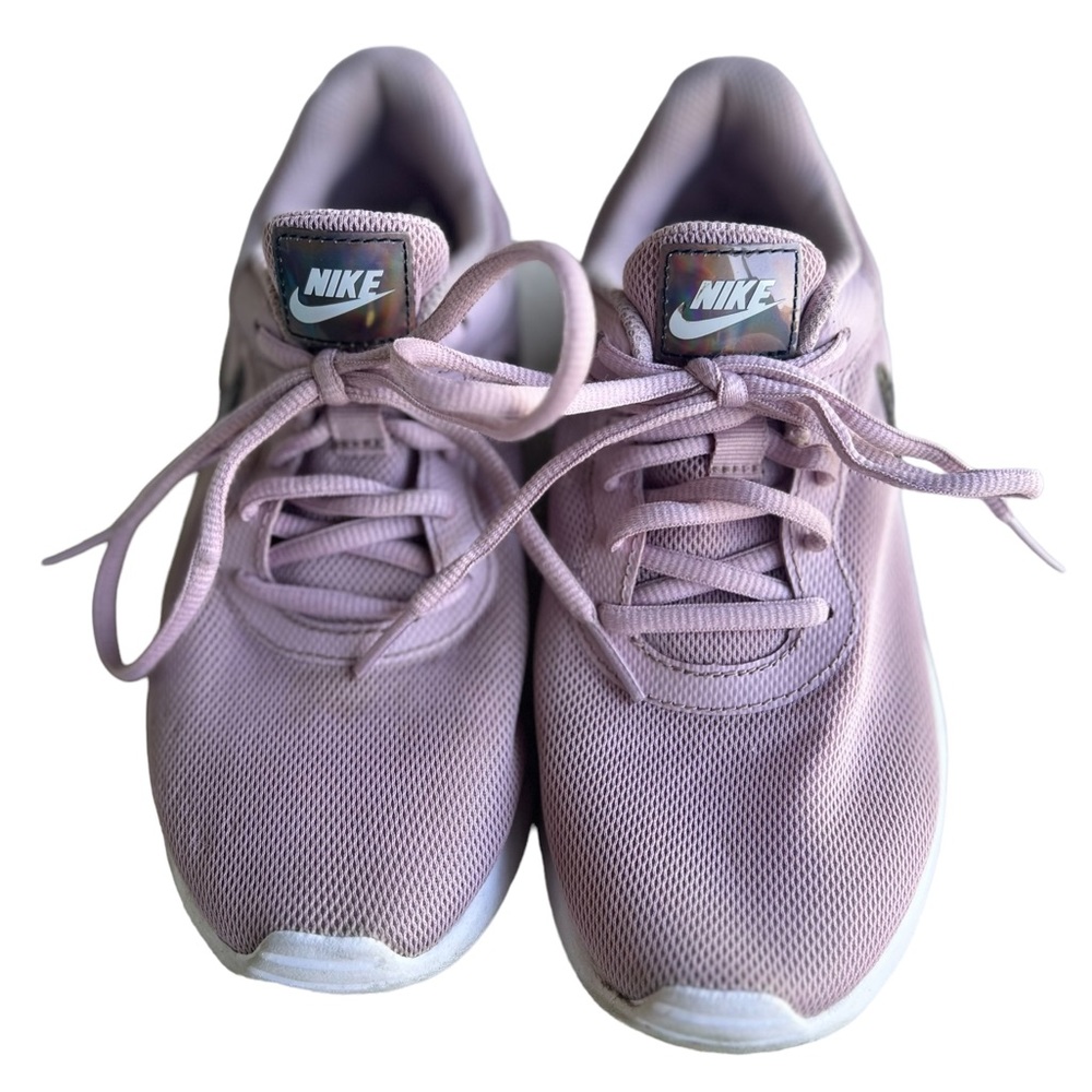 Nike Athletic sneakers Tanjun rose pink running shoes size 5 women’s girl